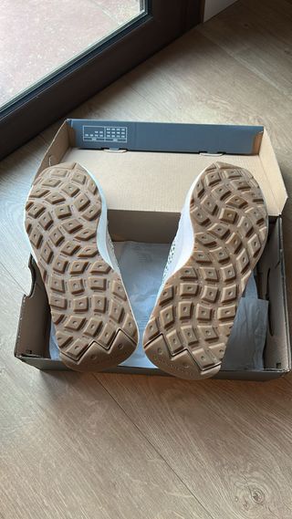 Deportivas New Balance 370 Moonbeam Talla 39.5