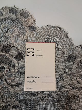 Mantilla Vintage Marca SARDA Tres Picos Gris