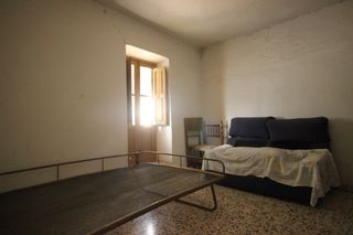 se vende casa a reformar en Churriana de la vega