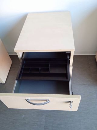 Cajonera de oficina nueva