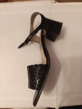 Sandalias tacón bajo Guess R