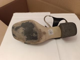 Sandalias tacón bajo Guess R