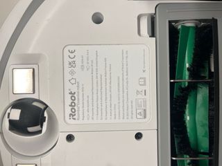 Aspiradora Robot iRobot Roomba Y0112