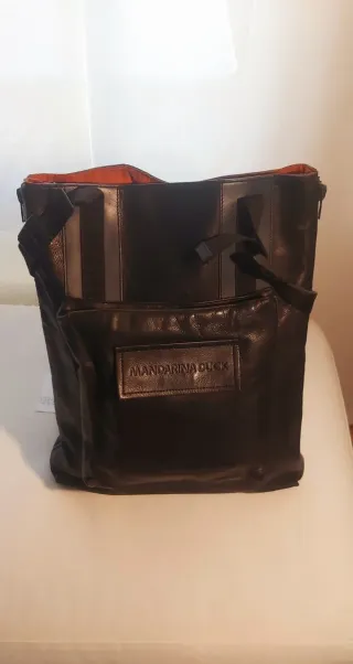 Bolso Tote Cuero Negro
