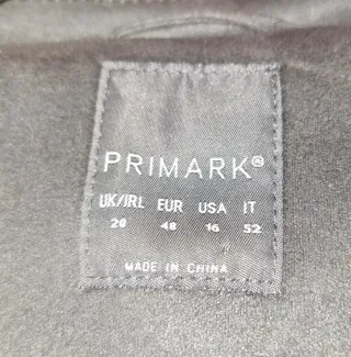 Cazadora estilo motero