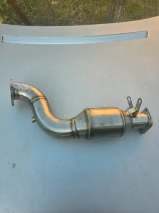 Downpipe Mercedes-Benz