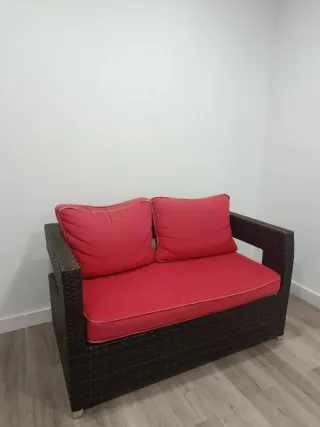 Conjunto de sillones de jardín y mesa cristal