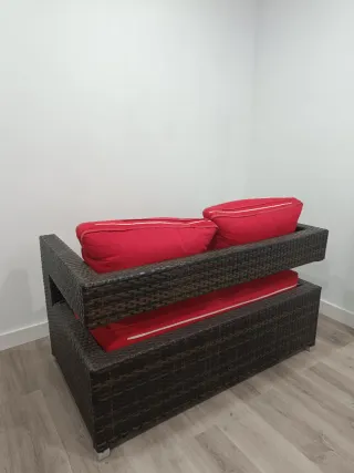 Conjunto de sillones de jardín y mesa cristal