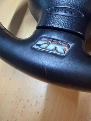 Volante Volkswagen Golf 4 R32