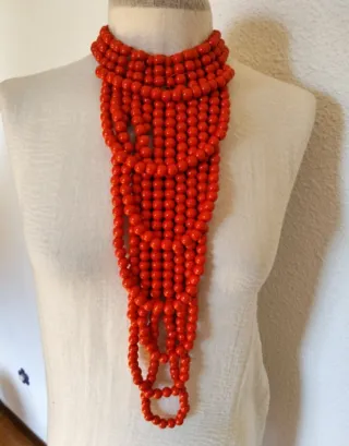 Collar Jirafa Madera Reversible Rojo nuevo