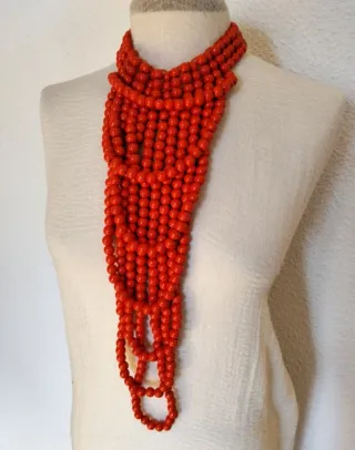 Collar Jirafa Madera Reversible Rojo nuevo