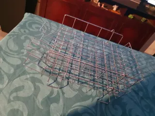 Bandejas metálicas apilables oficina