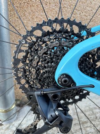 Berria Bravo carbono 29" talla XShorquilla Rock sh