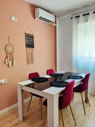 Mesa de comedor cristal y madera
