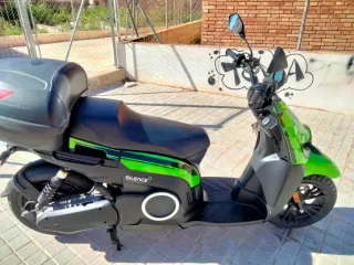 Moto Eléctrica Silence Scooter 125cc Automática