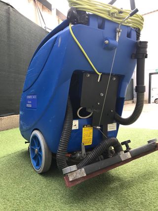 Fregadora Nilfisk Scrubtec 343E profesional