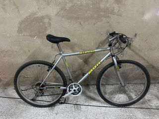 Bicicleta de Montaña MTB 650 Gris