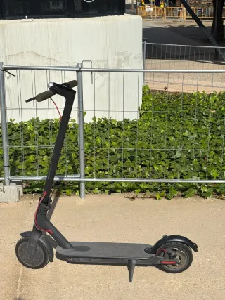 Patinete Xiaomi M365 de venta en tienda