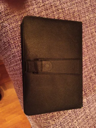 Funda Tablet Negra con Teclado FCZCEOO