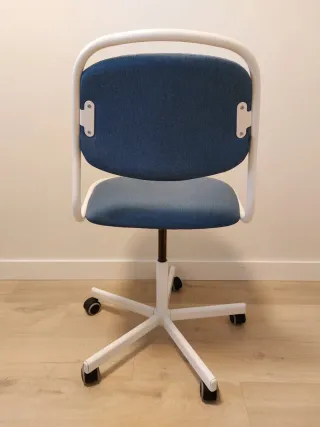 Silla de escritorio con ruedas regulable