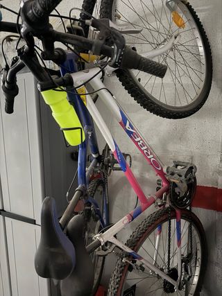 Bicicleta Montaña Azul y Amarilla