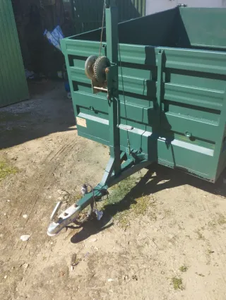Remolque para aceitunas