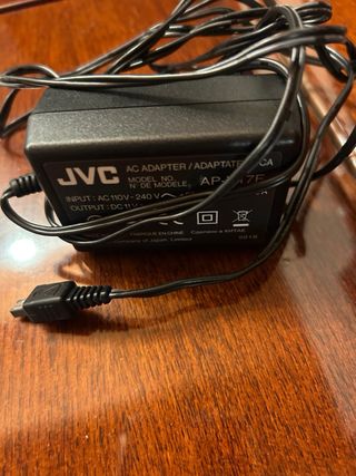 Videocámara JVC con bolso e instrucciones