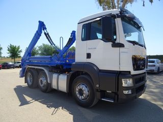 MAN FE 320 - CAMION GANCHO DE CADENAS