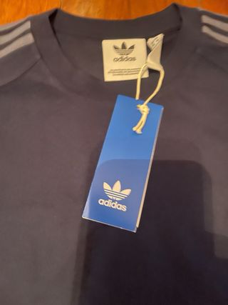 Camiseta adidas