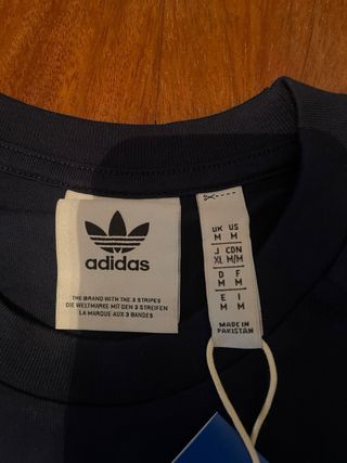 Camiseta adidas