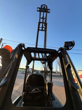 Carretilla Linde eléctrica 2000kg