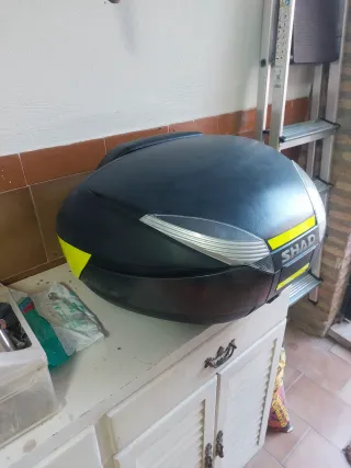 Baúl Moto SHAD SH48 Negro