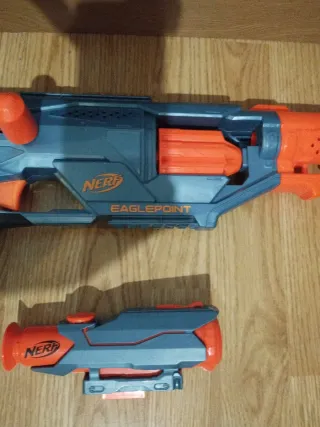 Nerf Eaglepoint Azul y Naranja con Mira