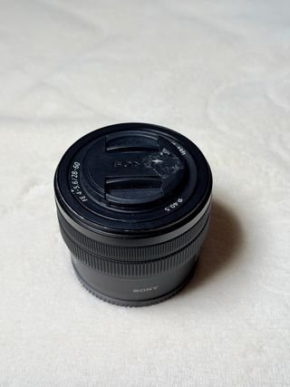 Objetivo Sony FE 28-60mm