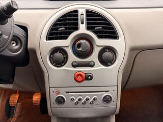 RENAULT Modus Confort Dynamique 1.4 16v