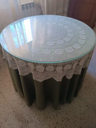 Mesa camilla con cristal y faldillas