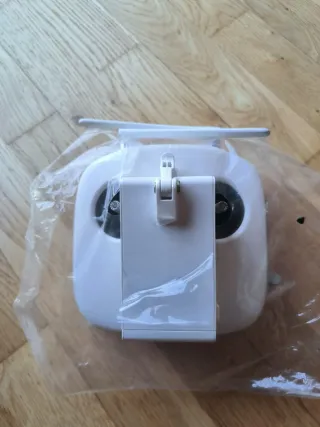 Dron DJI Phantom 3 Professional 4K + maleta +acces