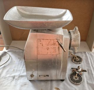 Lote 2 Picadoras de carne Ortega