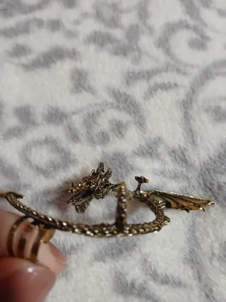 Pendiente de dragón