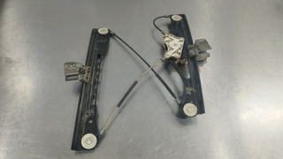 ELEVALUNAS DELANTERO IZQUIERDO MERCEDES-BENZ CLAS