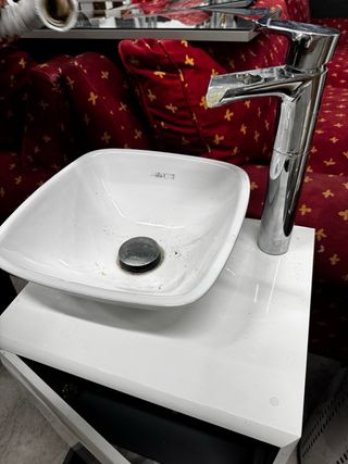 Mueble de baño con lavabo
