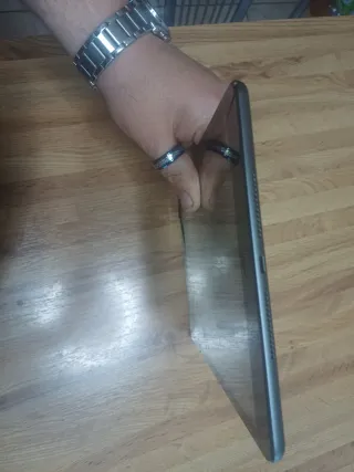 Ipad con vetro rotto e display rotto