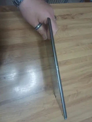 Ipad con vetro rotto e display rotto