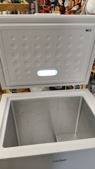 Congelador Arpón Sauber 142L