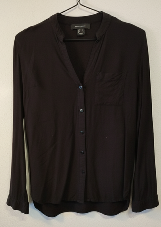 Camicia nera a maniche lunghe taglia XS