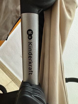 Silla de paseo Kinderkraft seminueva