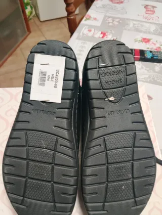 Scarpa Nuova
