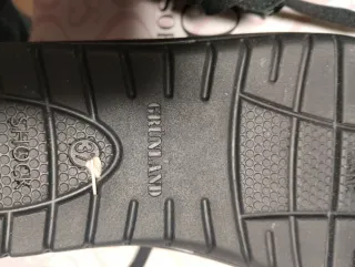 Scarpa Nuova
