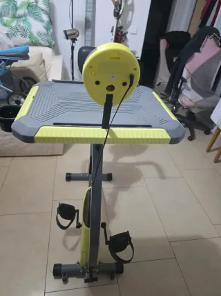 Bici estática plegable con mesa