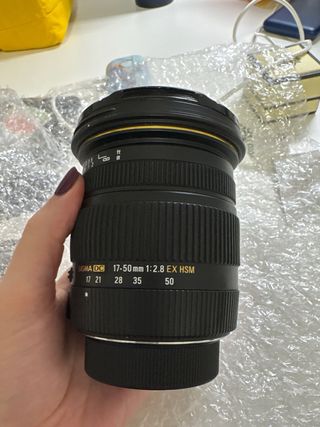 Objetivo Sigma 17-50mm f/2.8 para Nikon